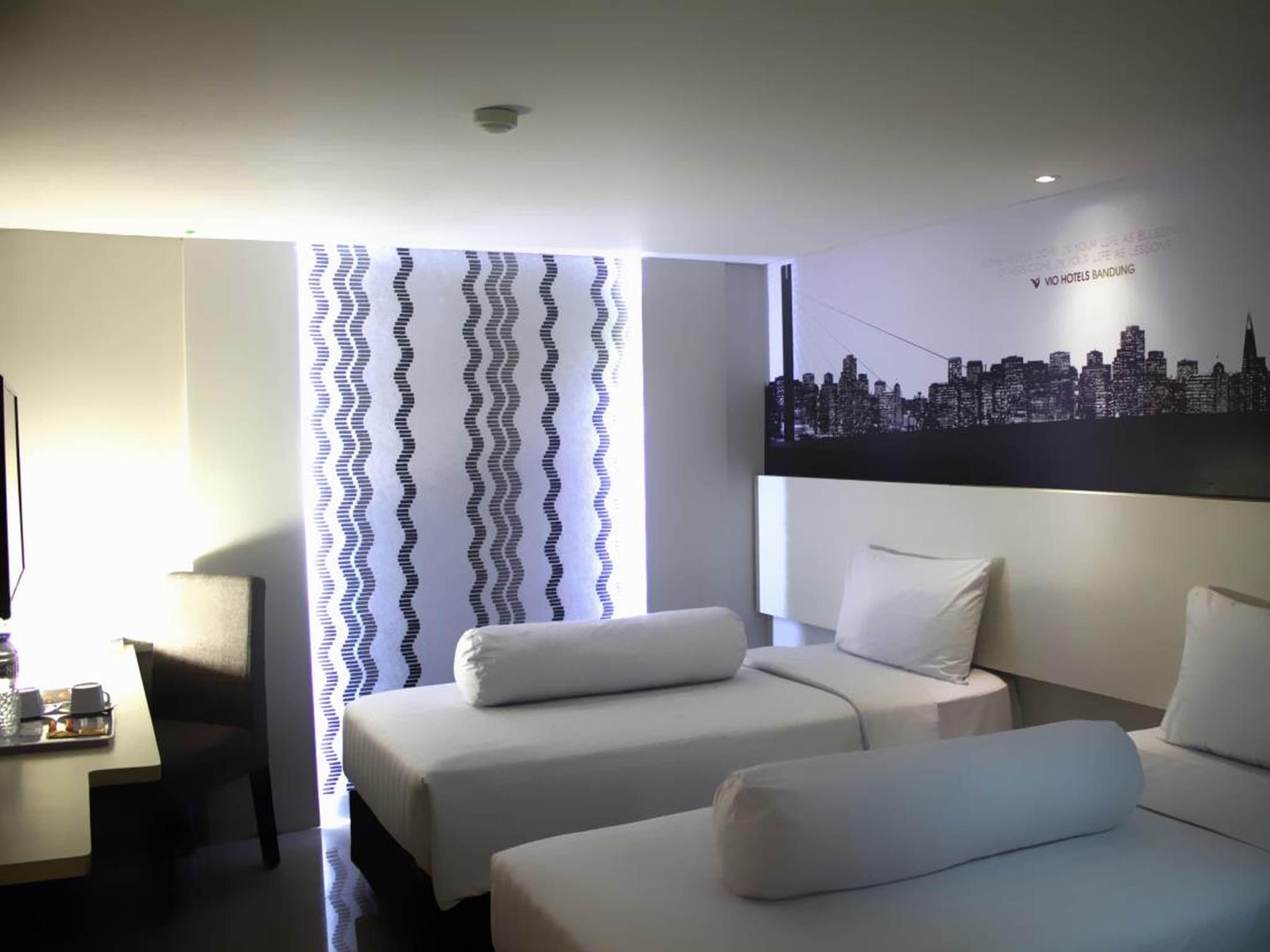 Vio Hotel Veteran Бандунг Екстериор снимка