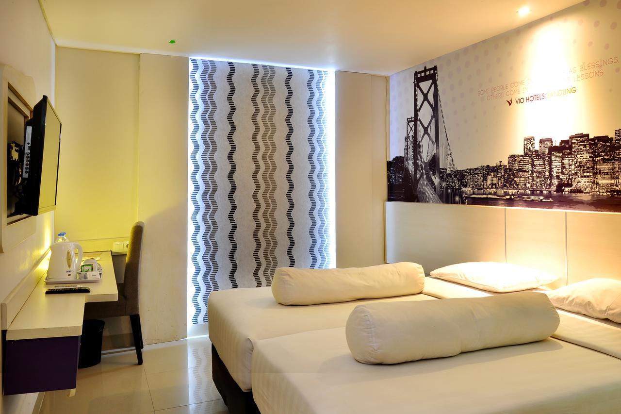 Vio Hotel Veteran Бандунг Екстериор снимка
